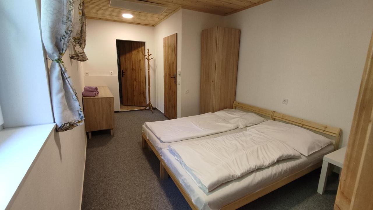Penzion Na Sluníčku Mariánská Exterior foto
